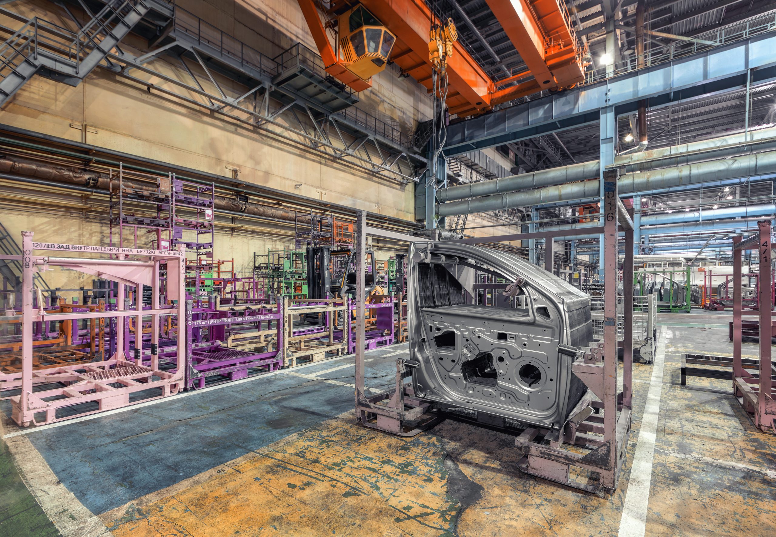 Parts for automobile production. Stamping parts for automotive manufacturing.